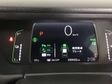 ホンダが推し進める総合先進安全装備のセンシング搭載! 衝突や斜線はみだしなどの危険が予測される時、センサーが警告。ヒューマンエラーを高度先進技術が補完してくれます。
