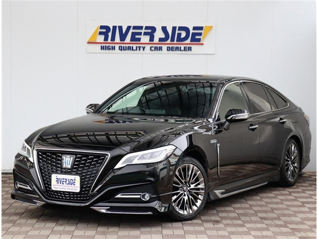 クラウン ハイブリッド 3.5 G エグゼクティブ モデリスタエアロ フェンダーガーニッシュ