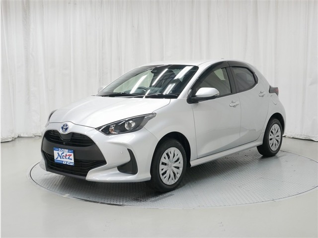 ヤリス 1.5 ハイブリッド X E-Four 4WD 