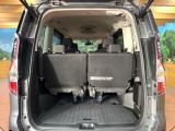 普段のお買い物や通勤、送迎等に十分な荷室スペースを確保しております。セカンドシートを倒すと、大きな荷物の積載も可能です♪