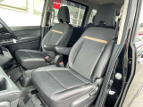 お車の販売と共に、自動車保険もご紹介しております。 弊社取り扱い会社と同じであれば日産独自のサービスもあります。