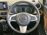 ステアリングも使用感が少なく、きれいな状態となっております♪