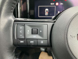 ステアリングスイッチでオーディオ操作が可能です。