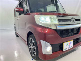 フォグランプ装着車です。暗い夜道の車両前方を明るく照らします