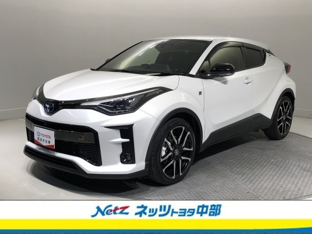 C-HR ハイブリッド 1.8 S GR スポーツ 