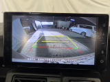 見えづらい車体後方部を映像で映し出してしっかりサポート!難しいバック駐車も安心です♪