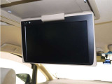 後席モニター