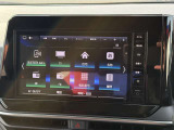 日産純正メモリーナビ。操作も簡単なタッチパネルです。