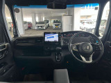 運転席からの視界もとても良好です!