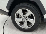 タイヤサイズは225/60R18!純正アルミホイール!納車前の点検時にタイヤ交換させていただきます!