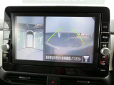 安心安全の360度見渡せるアラウンドビューモニター付です。