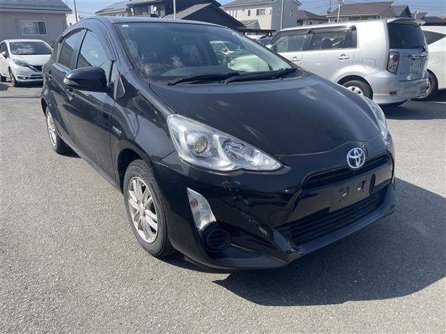 アクア 1.5 S 修復歴無し