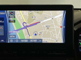 純正ナビを装備。タッチパネル式で使いやすく、お出かけもラクラクです。