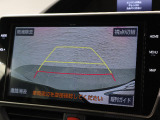 バックカメラが装備されており、後方の安全確認はもちろんのこと狭い場所での駐車や雨の日・夜間など視界の悪いコンディションでのストレスの軽減にもなります!