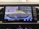 バックモニター付きで、車庫入れやバック時の後方確認をサポート。