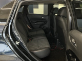 リアシートも広々としていて、座りやすいです。