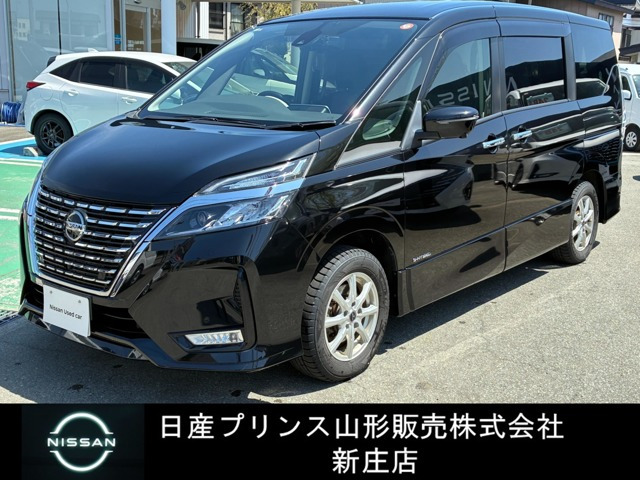 セレナ 2.0 ハイウェイスターV 4WD 