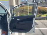 内張もきれいな状態です。