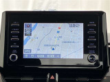 純正ナビを装備。タッチパネル式で使いやすく、お出かけもラクラクです。