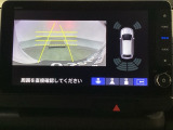 バックでの車庫入れも安心です! リアカメラが付いているバックモニター付のナビを装備しております。バンパーについているソナーや、操作線もついており距離感も画面から確認できます。
