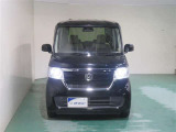 明度の高いLEDヘッドライトで、夜間の運転も安心です。