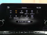 Apple CarPlayのワイヤレス接続にも対応しているので、ケーブルをつなげることなくiPhoneをナビ画面で簡易に使ったり出来ます!(別途契約が必要です)