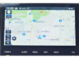 パナソニック製メモリーナビ装備!!TV視聴(フルセグ対応)やCD、DVD再生の 、Bluetoothにも対応しています。