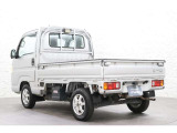 当店の展示車は、プロの業者にボディーの磨き、ルームクリーニングを依頼していますので、とてもきれいです!!ぜひ、見にいらしてください!
