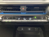 オートエアコンは温度を設定するだけで、自動で風量などを設定してくれます。運転しながら操作も必要ないので、安全性も向上します。