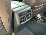 後席温度調整つきエアコンついております!
