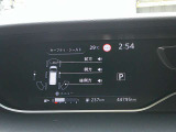 前後踏み間違い防止&衝突被害軽減ブレーキ&車線逸脱警報等の安全装備が備わっておりますので安心してドライブ出来ますよ♪