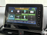 様々なオーディオソースがございます。運転中に好きな音楽を聴くことが可能です。
