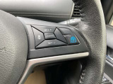 プロパイロット搭載。高速道路でドライバーに代わってアクセル、ブレーキ、ステアリングを自動制御します。