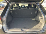 ラゲッジスペースは広く、荷物をたくさん収納可能です!