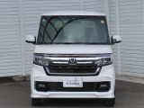納車前に点検・整備を行なった後に納車いたします。交換が必要な部品は全て交換してからのお渡しとなります。費用を別途頂くことはありませんのでご安心ください。お問合せを心よりお待ち致します。