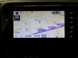 ナビゲーション付です。 ナビがあると便利、ラクラク何処でもいけます。 ナビが有るのと無いのとでは大きな違いですね。