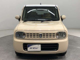 「フロントマスク」です。車の印象を決めるのは【顔】。この車の顔つきは、きっとあなたにピッタリ!?