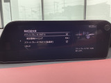 約15km/h以上で走行中カメラと遠くまで検知できるミリ波レーダーで先行車を捕捉。衝突の危険があると判断すると音と表示で警告、さらにはブレーキを制御し衝突の回避をサポート