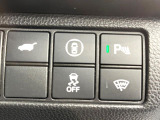 【パワーバックドア】スマートキーや運転席のボタンを押すだけでリアゲートが自動で開閉します!荷物を持っている時や、高い位置にあるバックドアを閉める際に便利な機能です♪