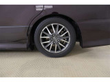 純正16AW!タイヤサイズは205/60R16になります!