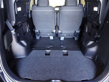 【シートアレンジ】シートを格納すると、こんなに広い収納スペースに早変わり! いざと言う時に使いやすい設計ですよ♪