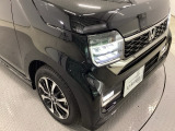 大き目のヘッドライトで、夜道も安全運転 明るく安心です。