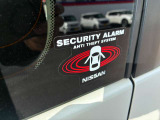 盗難防止のカーアラーム付き!