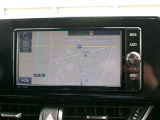 純正品の地デジTV対応のSDナビです。遠出や初めての場所でも安心ですね。