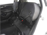 ◆チップアップ&ダイブダウン機構付リアシート◆倒して、はね上げて。変化するシートで空間を乗る人に合わせて有効に使えます!
