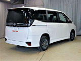 7人乗りで室内空間も広く、ファミリーカーとしての使い勝手◎です。