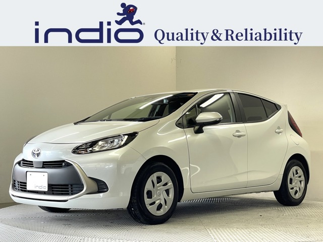 アクア 1.5 G 純正ディスプレイオーディオ