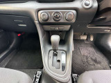 シフト周りの写真です、ヘタリもありません。