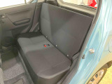 お車の状態をしっかりとお伝えするために1台の車両に付き40枚以上の画像を用意しております。外装はもちろん、室内の装備やお車の特徴などごらんください。