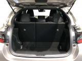 広々としたラゲージスペースを備えています。大きなものや長さのある荷物もしっかりと積み込めます。